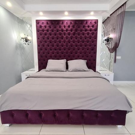 קריבוי רוג Apartaments On Prospekt Mira 35 מראה חיצוני תמונה