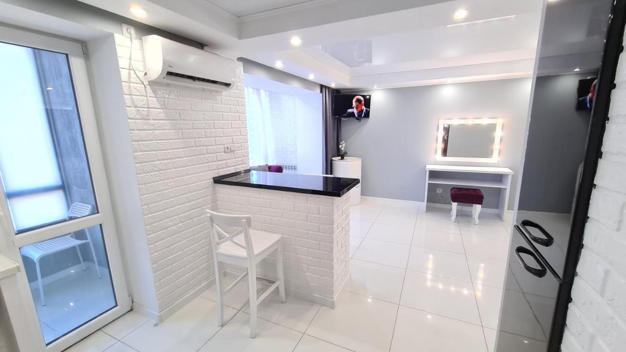 קריבוי רוג Apartaments On Prospekt Mira 35 מראה חיצוני תמונה
